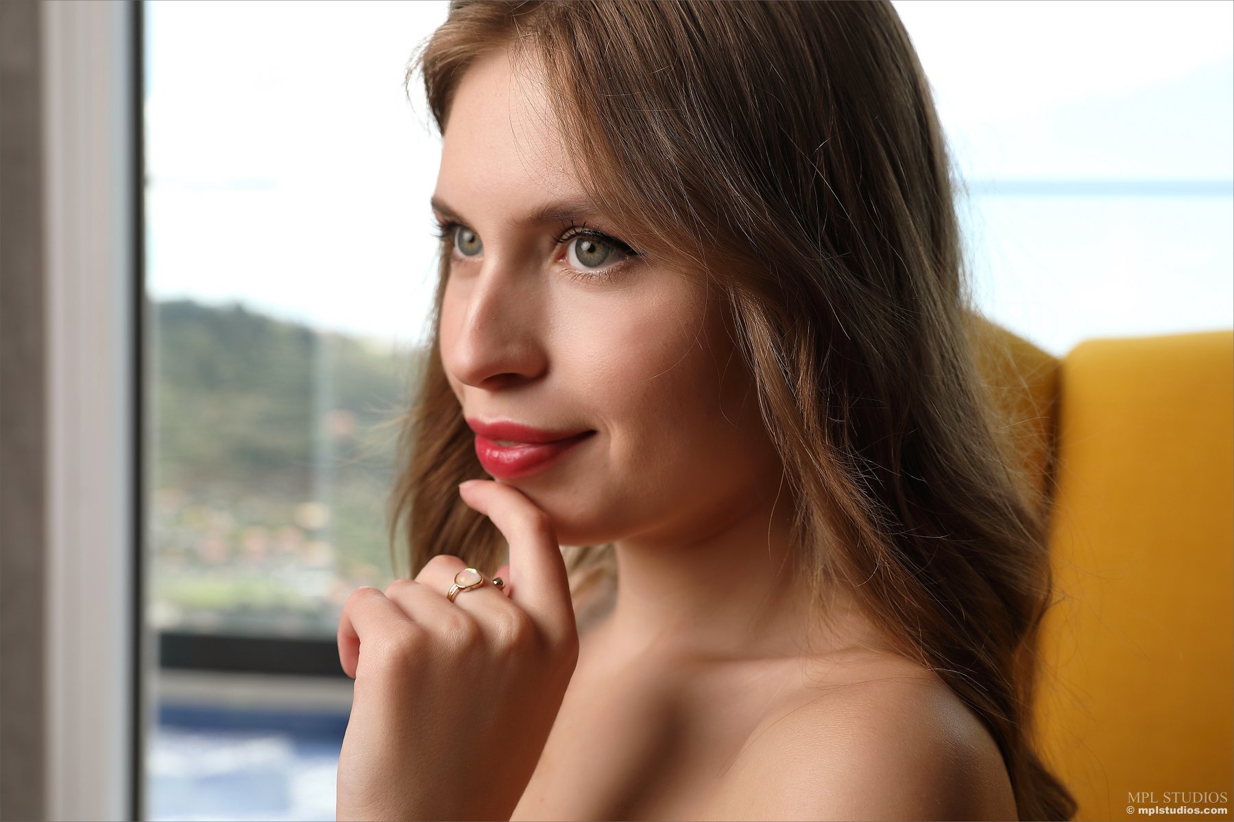 Aristeia nackt in Flame 2 auf MPLStudios