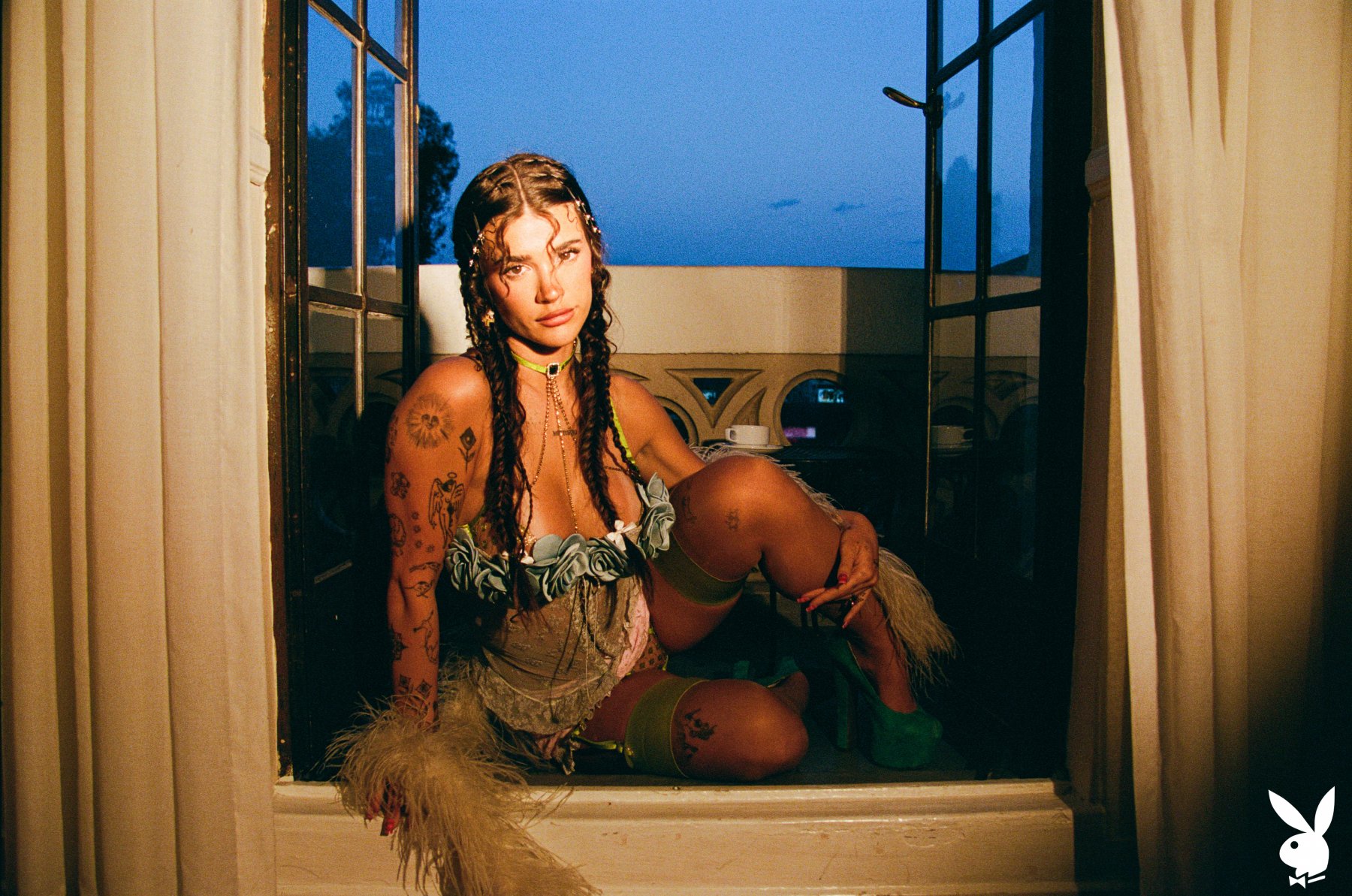 Ari Kytsya nackt in Celluloid Fantasy auf Playboy