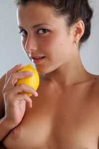 divina-a-manzana-metart-0102